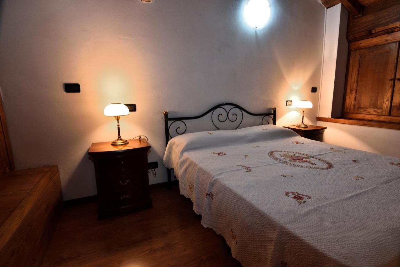 B&B Il Borgo Fiorito Lerma Exterior photo